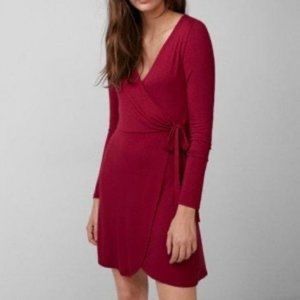 Express wrap dress size xsmall color burgundy